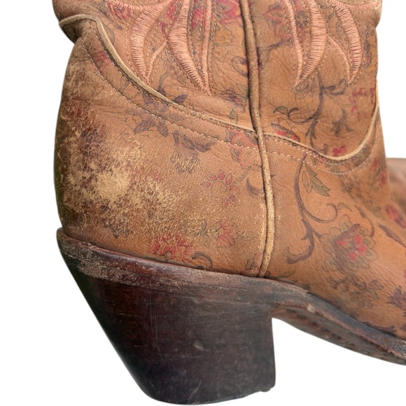 Lucchese Tan Floral Laurelie 100 % leather Embroidered Heeled Boots 7.5 - Picture 11 of 12